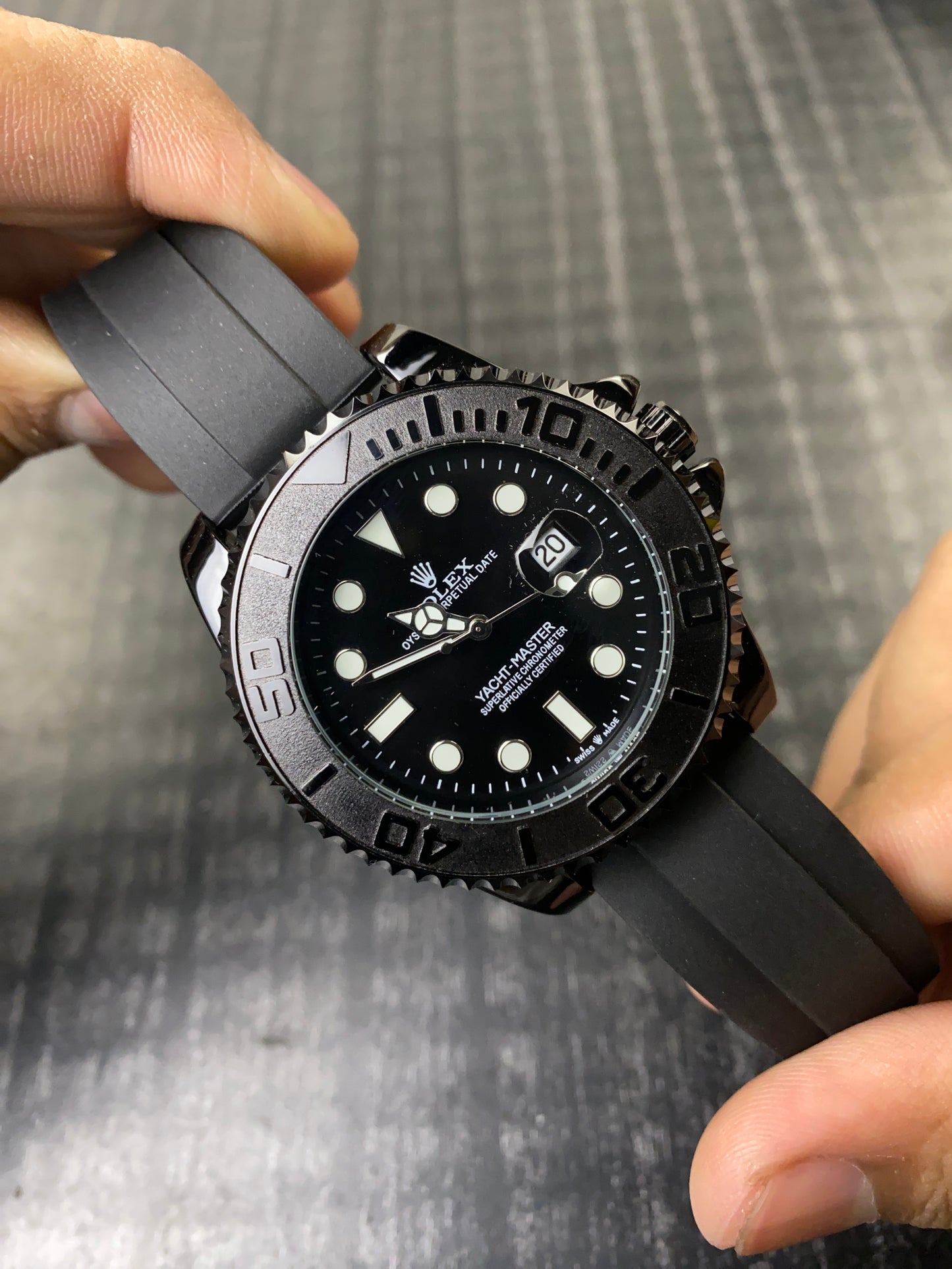 Premium Rolex Yacht-Master Watch – Black Rubber Belt (AAA)