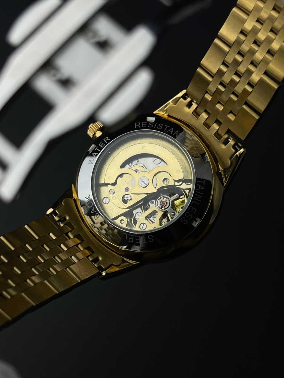 Dragon Majesty Watch
