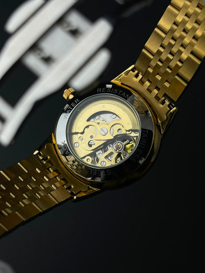 Dragon Majesty Watch